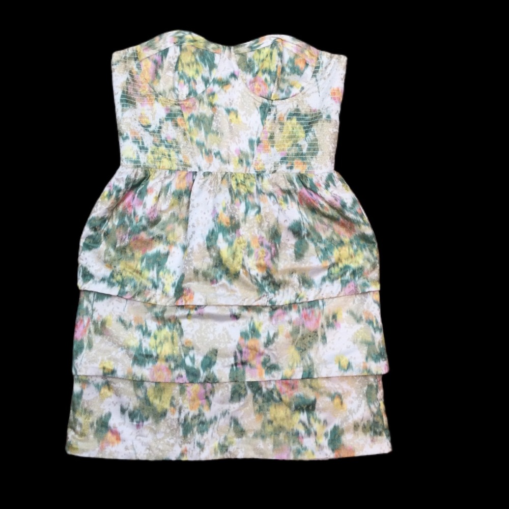 Alice + Olivia Tiered Print Dress